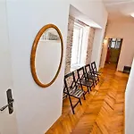 Апартаменты Peristil Loft *
